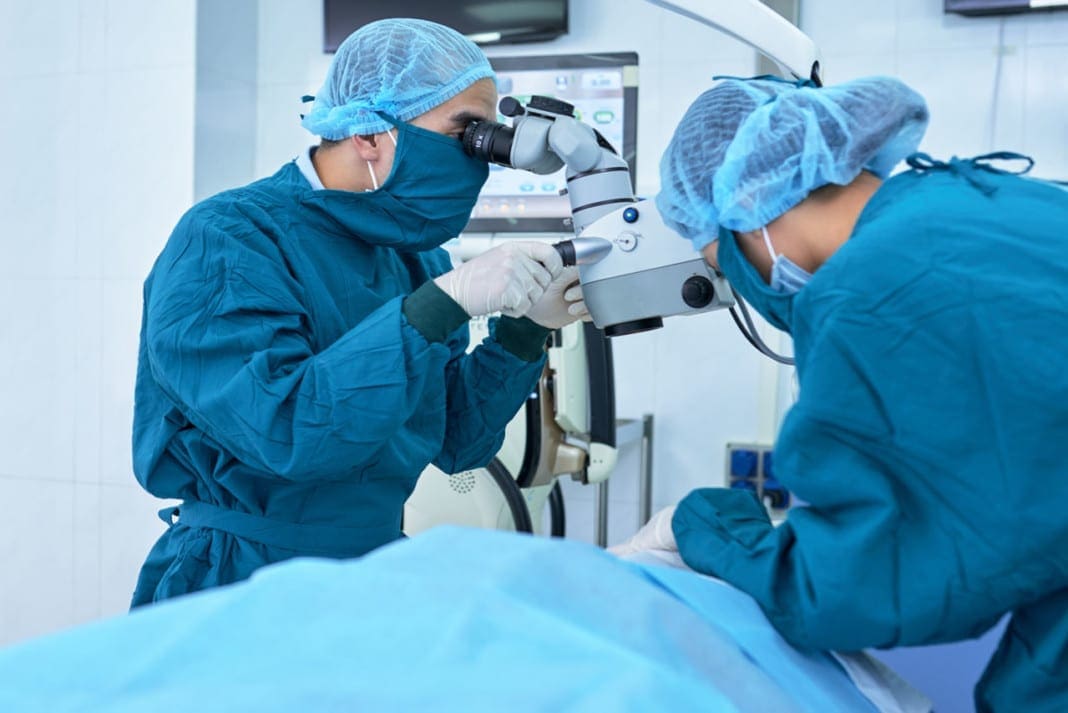 Surgery 11860 Vista Del Sol, Ste. 128 Spinal Decompression Surgery: Laminotomy and Laminectomy