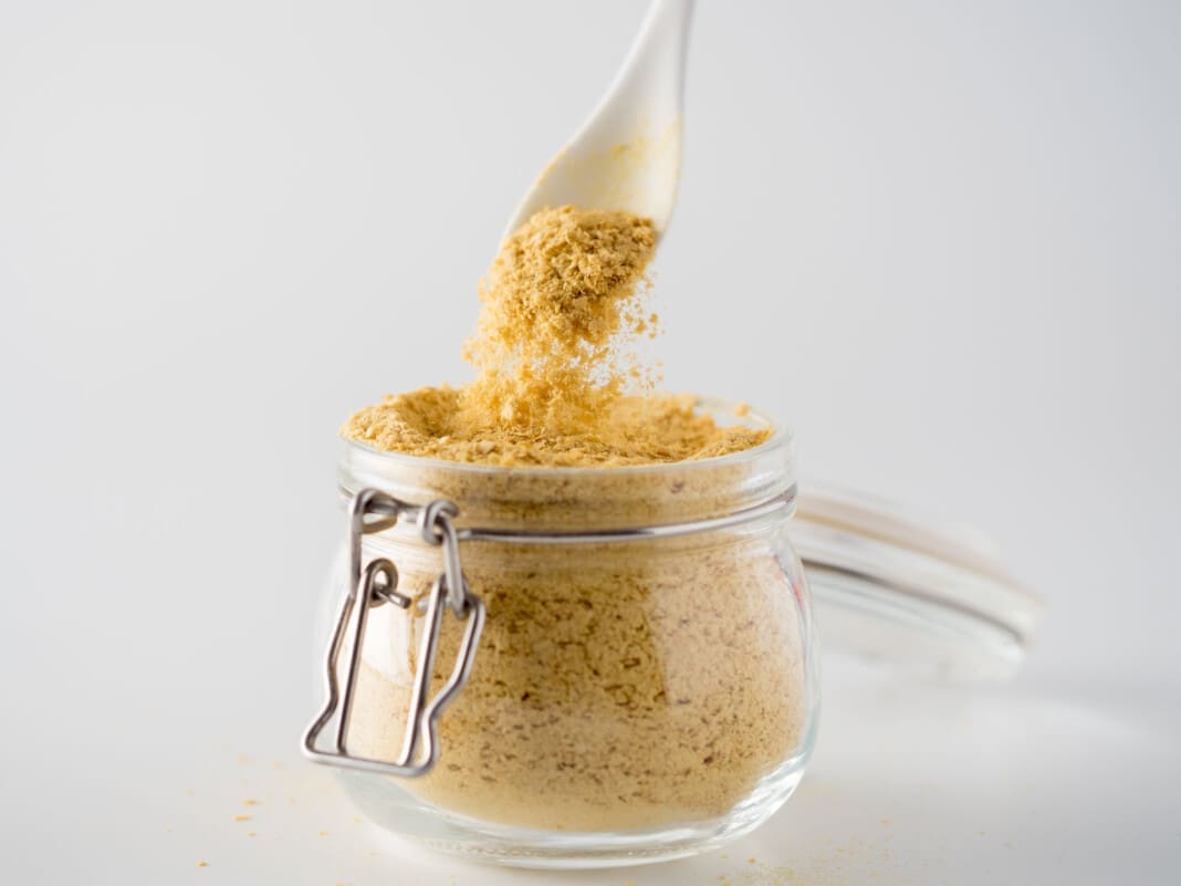 Nutritional inactive yeast in glass jar